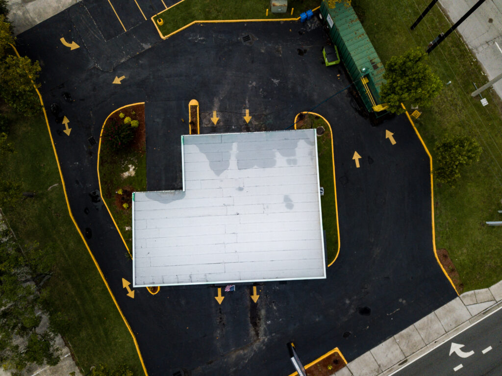 Aerial view of the Quick-Lube roof